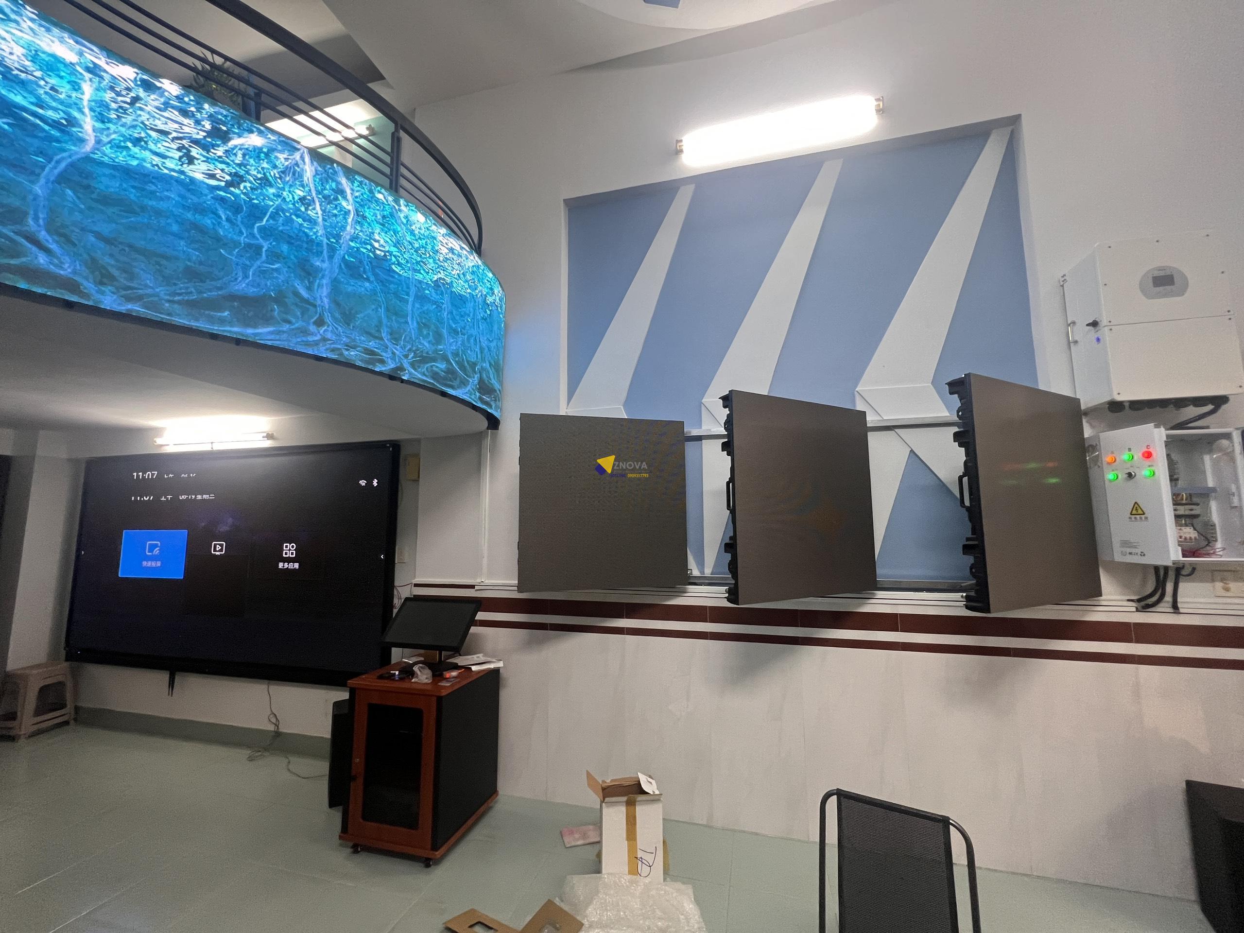 Màn Hình LED Phòng Họp P5 z5553346035924 2c02b4910125891db97213b8967da1d5