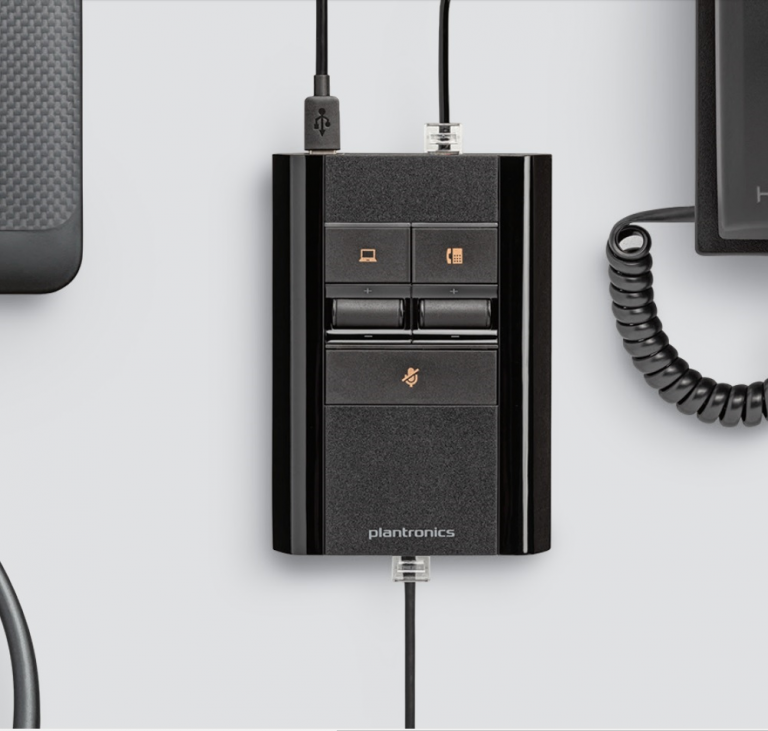 Bộ chuyển đổi Poly MDA526 QD USB-A/USB-C 2 6