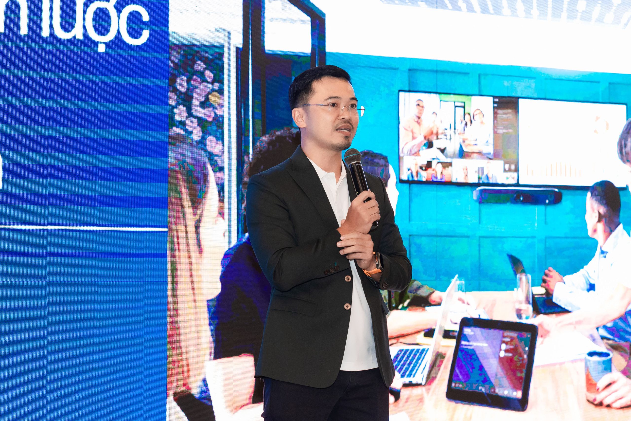 LỄ RA MẮT ĐỐI TÁC CHIẾN LƯỢC HP POLY TẠI VIỆT NAM 1J3A2951 scaled